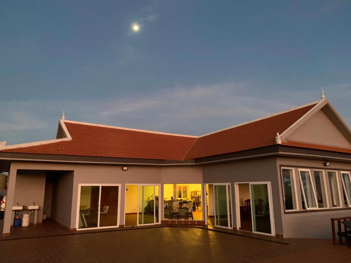 Sumeru Sen Monorom Exterior photo